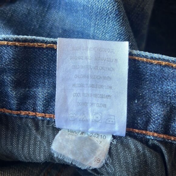 Bullhead Distressed Men's Jeans - Picture 8 of 11